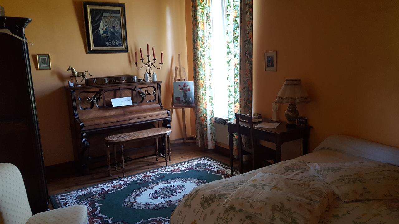 Le Moulin Bed & Breakfast Pontoise-les-Noyon Exterior photo